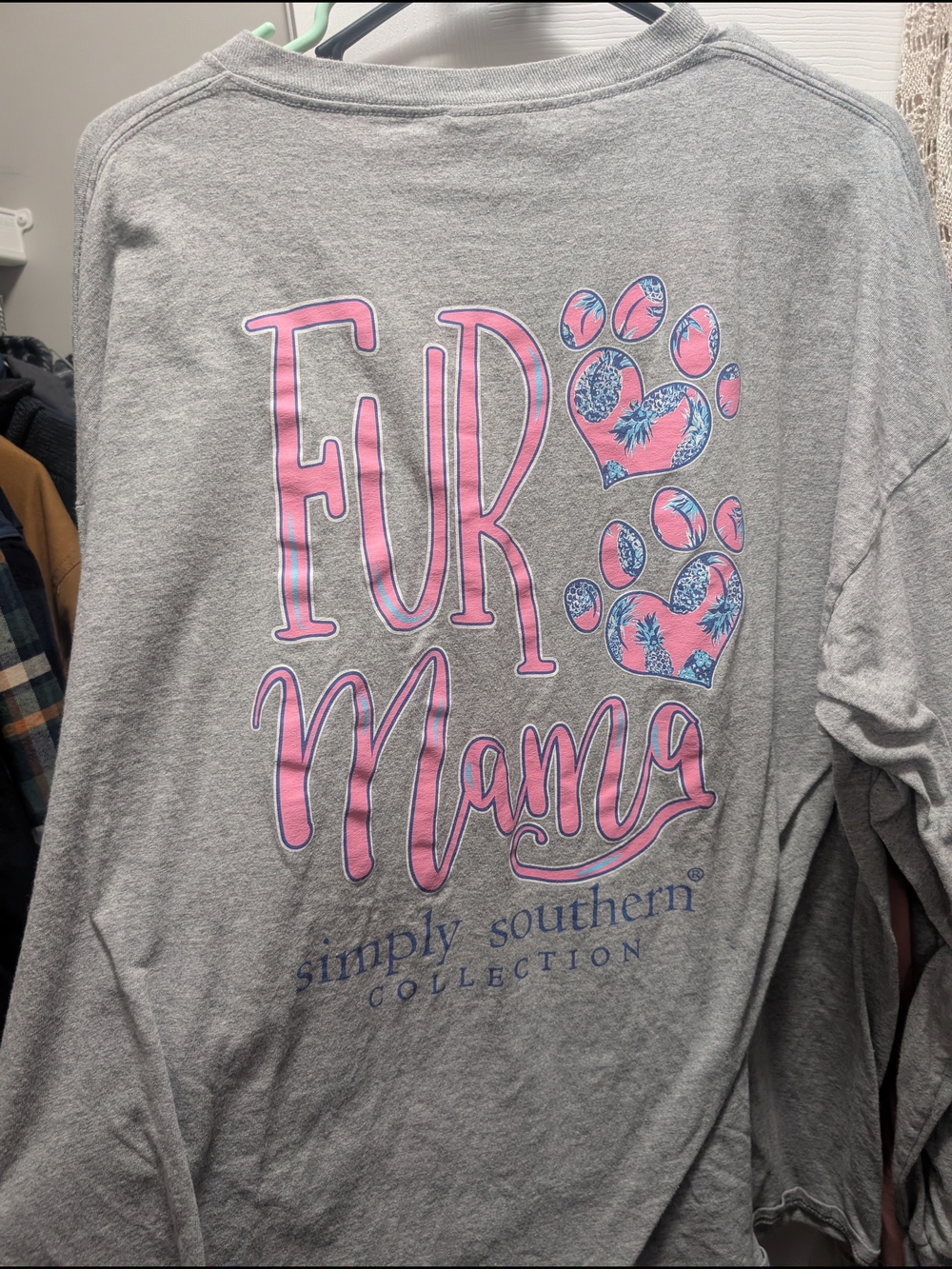 Simply Southern "Fur Mama" Gray Graphic Tee